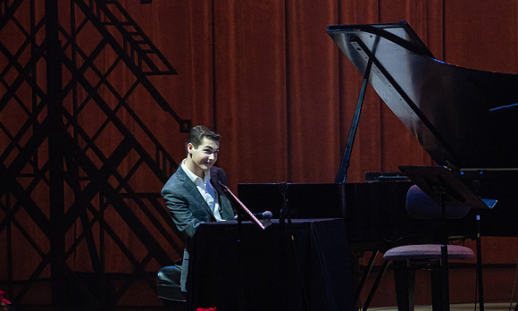 20211217_Brandon_Goldberg20211217_Brandon_Goldberg_Dianne_Reeves_DSC6334