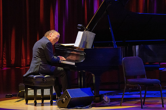 20221028_Dave_Brubeck Trio_JR__DSC8457