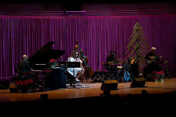 20211217_Dianne_Reeves_DSC7531