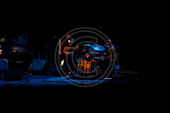 5021_DG_JAZZ_ROOTS_GUITAR VIRUOSOS_Concert_Adrienne_Arsh_Center_VA0M6791
