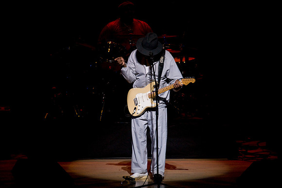 11062009_The_Blues__A0M1196