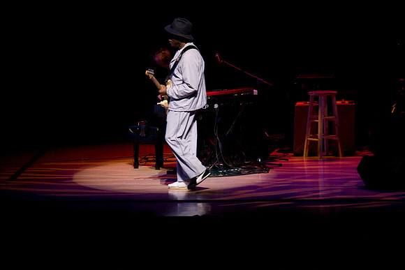 11062009_The_Blues__A0M1125