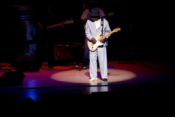 11062009_The_Blues__A0M1121