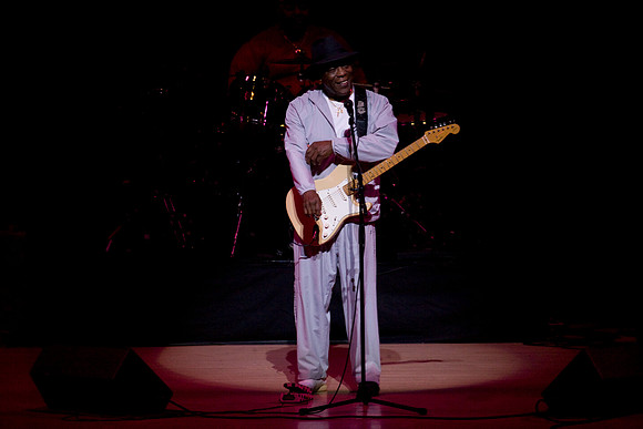 11062009_The_Blues__A0M1206