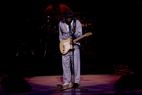 11062009_The_Blues__A0M1182