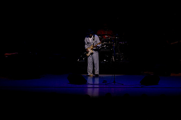 11062009_The_Blues__A0M0416