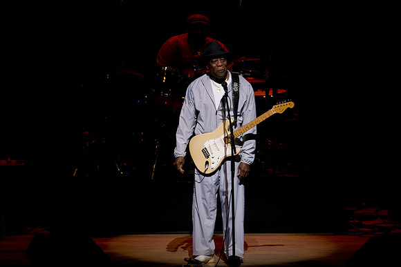11062009_The_Blues__A0M1189