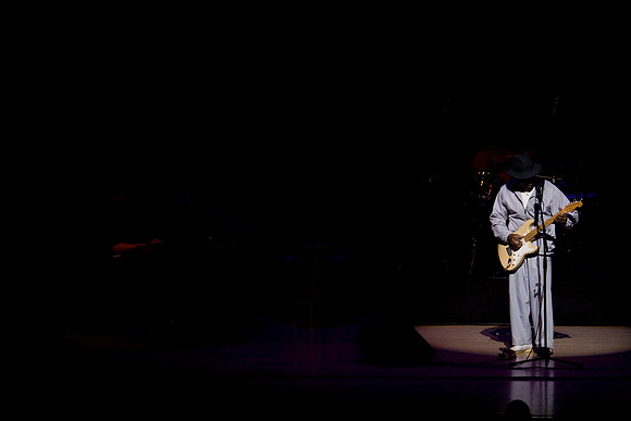 11062009_The_Blues__A0M0475