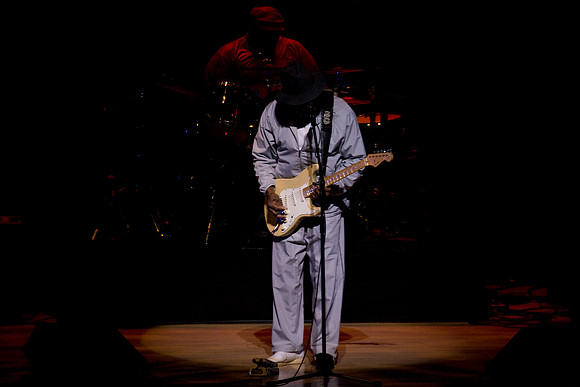 11062009_The_Blues__A0M1197