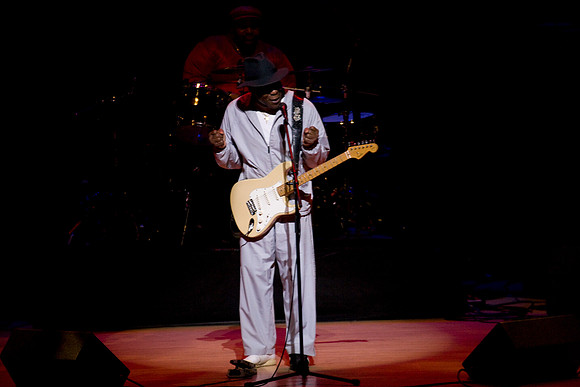 11062009_The_Blues__A0M0360