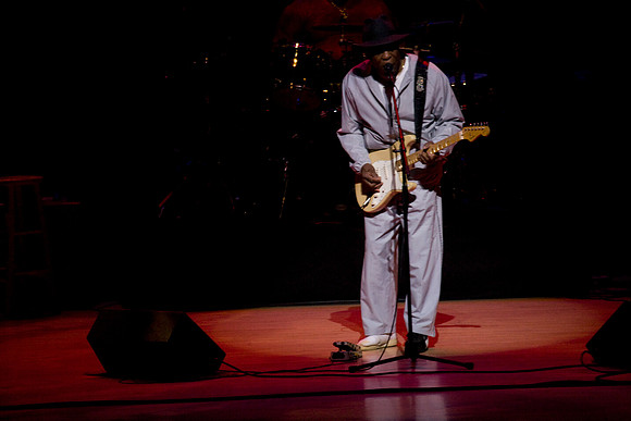 11062009_The_Blues__A0M0332