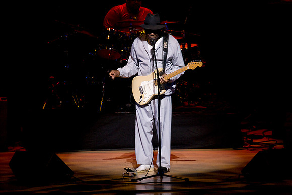 11062009_The_Blues__A0M1139