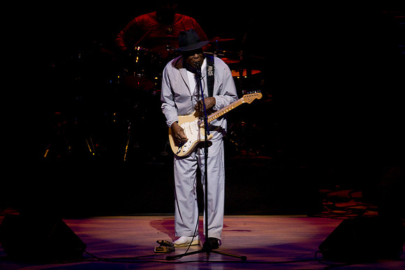 11062009_The_Blues__A0M1181
