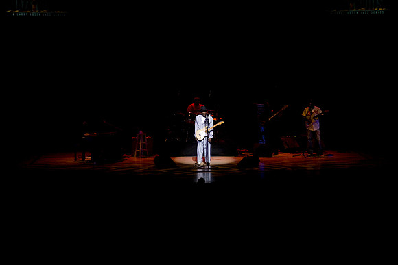 11062009_The_Blues__A0M1187