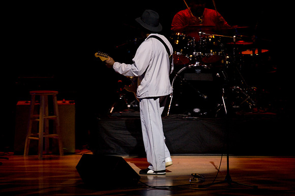 11062009_The_Blues__A0M1158