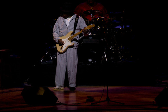 11062009_The_Blues__A0M0351