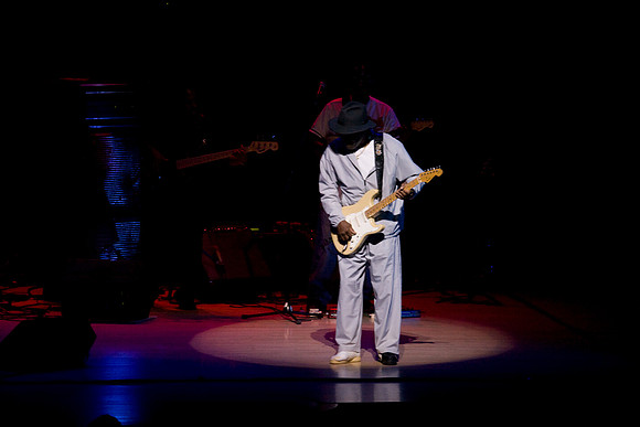 11062009_The_Blues__A0M1119