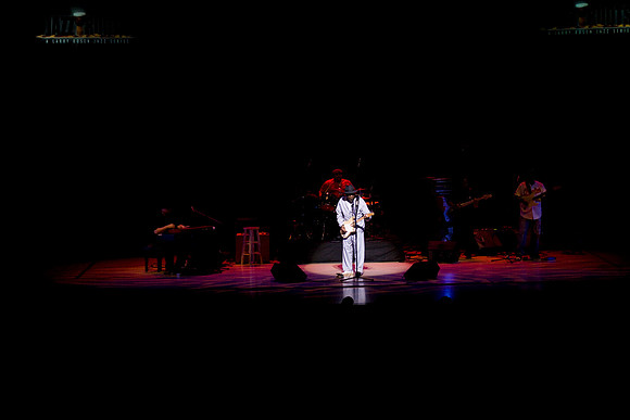 11062009_The_Blues__A0M1149