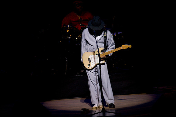 11062009_The_Blues__A0M0380