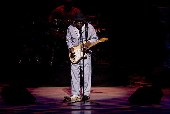 11062009_The_Blues__A0M1178