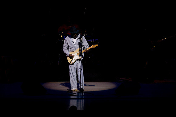 11062009_The_Blues__A0M0391
