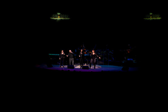 20100115_Jazz_Roots_The_Vocalese_Adrianne_Arsht_Center_Miami_FL_5L8Y3660