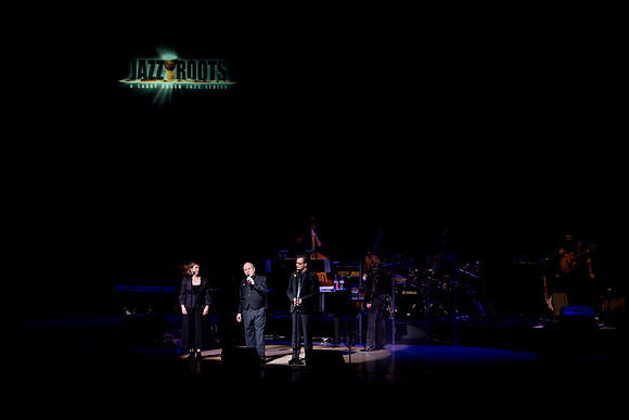 20100115_Jazz_Roots_The_Vocalese_Adrianne_Arsht_Center_Miami_FL_5L8Y3602