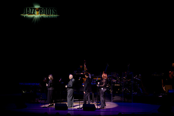 20100115_Jazz_Roots_The_Vocalese_Adrianne_Arsht_Center_Miami_FL_5L8Y3608
