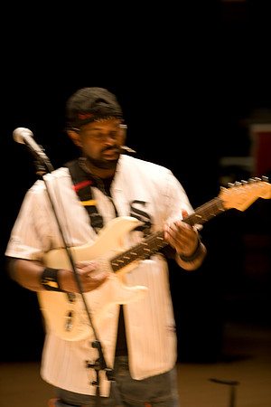 11062009_The_Blues_ZV4N1418