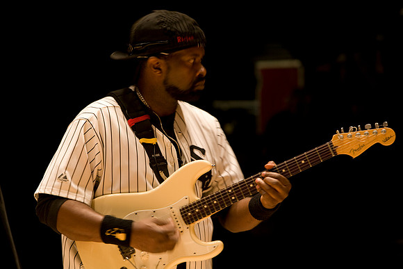 11062009_The_Blues_ZV4N1414