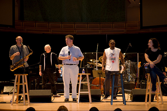 20100115_Jazz_Roots_The_Vocalese_Adrianne_Arsht_Center_Miami_FL_5L8Y3216 2