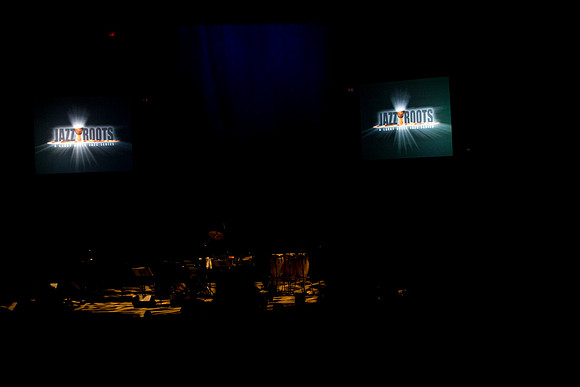 2029_DG_Jazz_Roots_Piano_Latino_Art_Center_Miami_FL_ZV4N0477