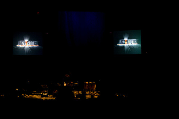 2029_DG_Jazz_Roots_Piano_Latino_Art_Center_Miami_FL_ZV4N0479