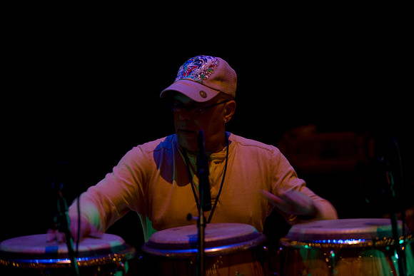 2011_DG_Jazz_Roots_Piano_Latino_Art_Center_Miami_FL_5L8Y0307