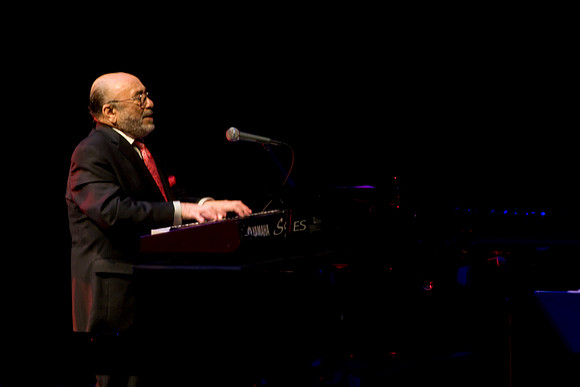 2028_DG_Jazz_Roots_Piano_Latino_Art_Center_Miami_FL_5L8Y3511