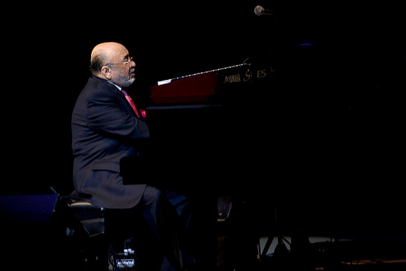2028_DG_Jazz_Roots_Piano_Latino_Art_Center_Miami_FL_5L8Y3682