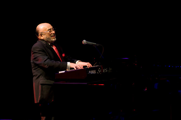 2028_DG_Jazz_Roots_Piano_Latino_Art_Center_Miami_FL_5L8Y3505