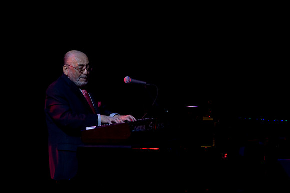 2028_DG_Jazz_Roots_Piano_Latino_Art_Center_Miami_FL_5L8Y3397