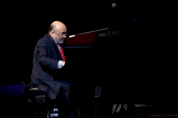2028_DG_Jazz_Roots_Piano_Latino_Art_Center_Miami_FL_5L8Y3684