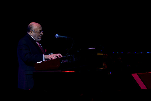 2028_DG_Jazz_Roots_Piano_Latino_Art_Center_Miami_FL_5L8Y3111
