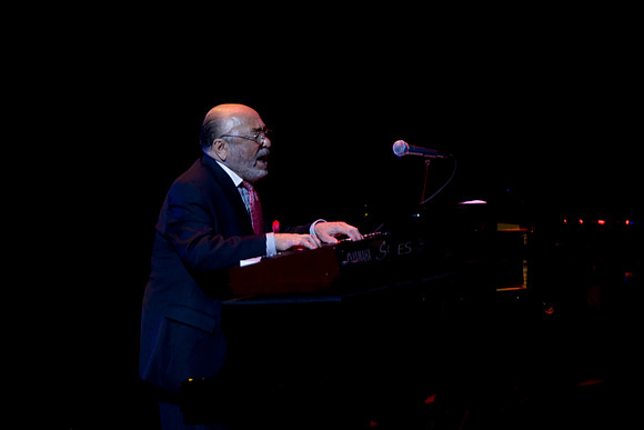 2028_DG_Jazz_Roots_Piano_Latino_Art_Center_Miami_FL_5L8Y3634