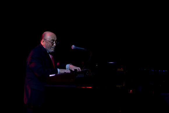 2028_DG_Jazz_Roots_Piano_Latino_Art_Center_Miami_FL_5L8Y3408