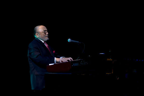 2028_DG_Jazz_Roots_Piano_Latino_Art_Center_Miami_FL_5L8Y3375
