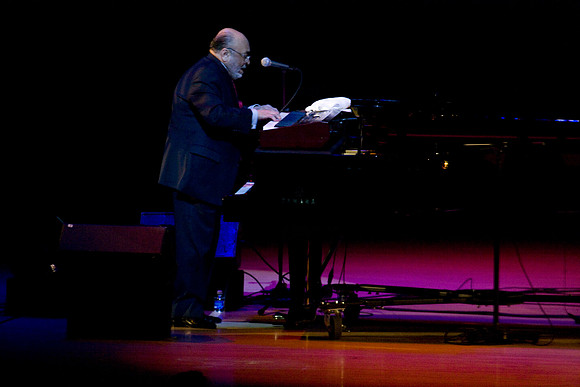 2027_DG_Jazz_Roots_Piano_Latino_Art_Center_Miami_FL_A0M3151