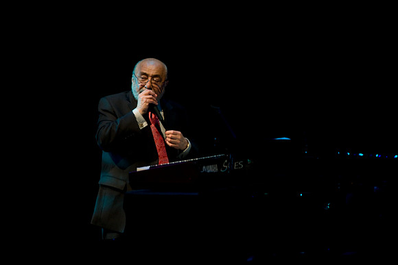2028_DG_Jazz_Roots_Piano_Latino_Art_Center_Miami_FL_5L8Y3531
