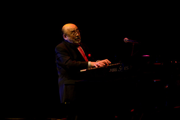 2028_DG_Jazz_Roots_Piano_Latino_Art_Center_Miami_FL_5L8Y3582