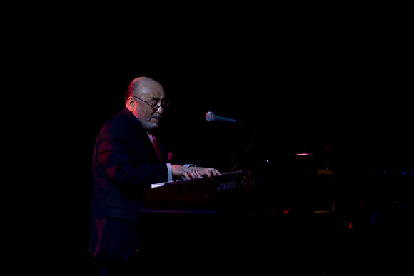 2028_DG_Jazz_Roots_Piano_Latino_Art_Center_Miami_FL_5L8Y3404