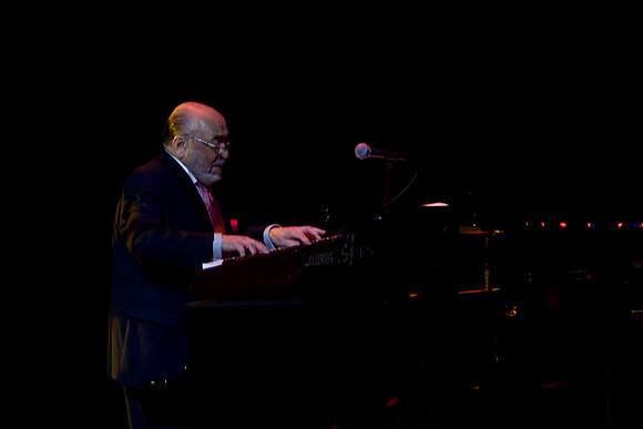 2028_DG_Jazz_Roots_Piano_Latino_Art_Center_Miami_FL_5L8Y3622