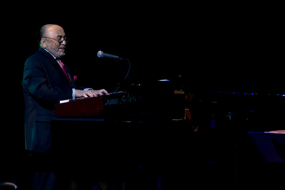 2028_DG_Jazz_Roots_Piano_Latino_Art_Center_Miami_FL_5L8Y3377