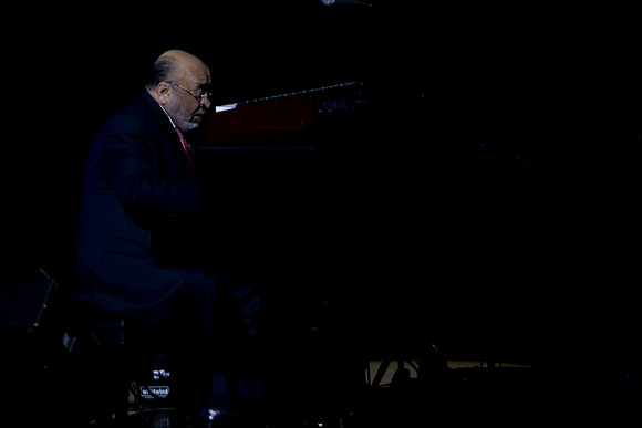 2028_DG_Jazz_Roots_Piano_Latino_Art_Center_Miami_FL_5L8Y3060